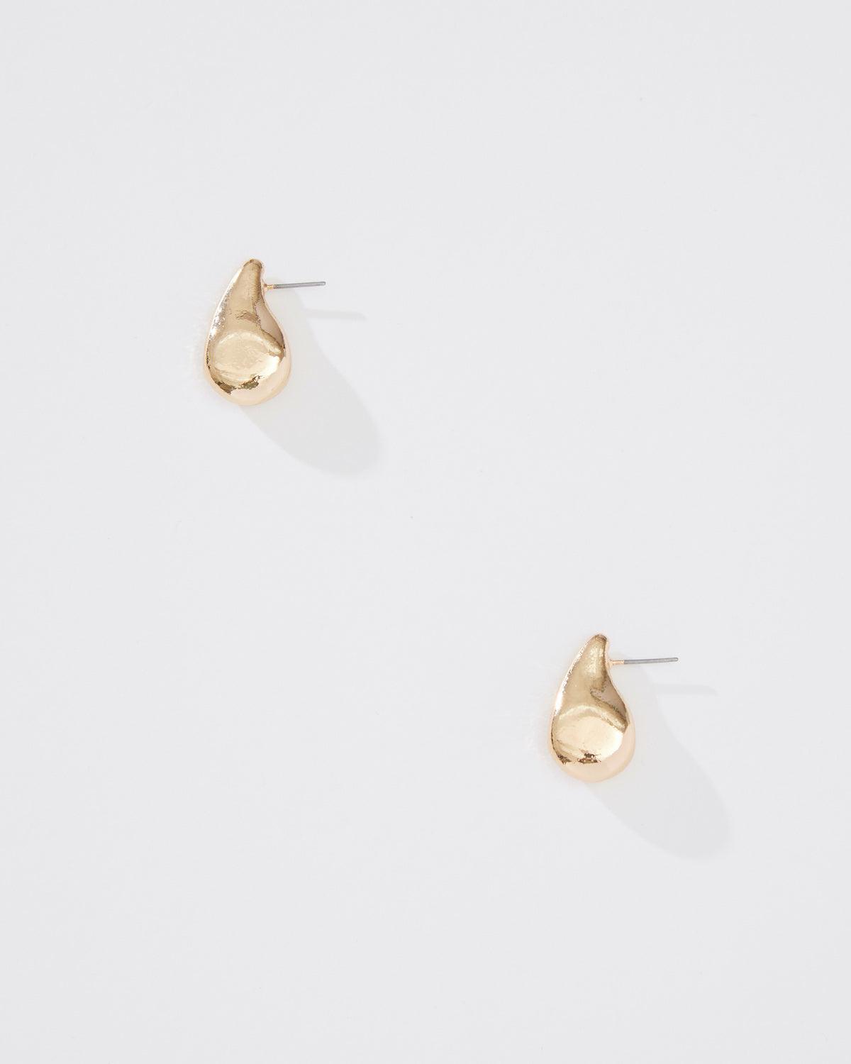 TEARDROP EARRING