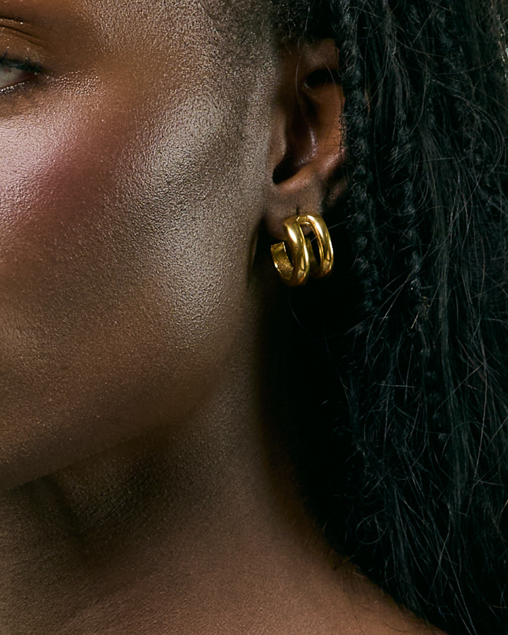 MYNX EARRING