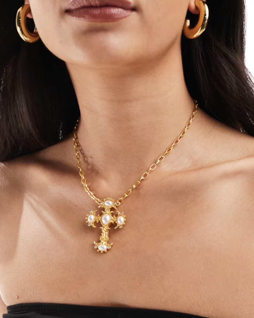 CROSS PENDANT NECKLACE