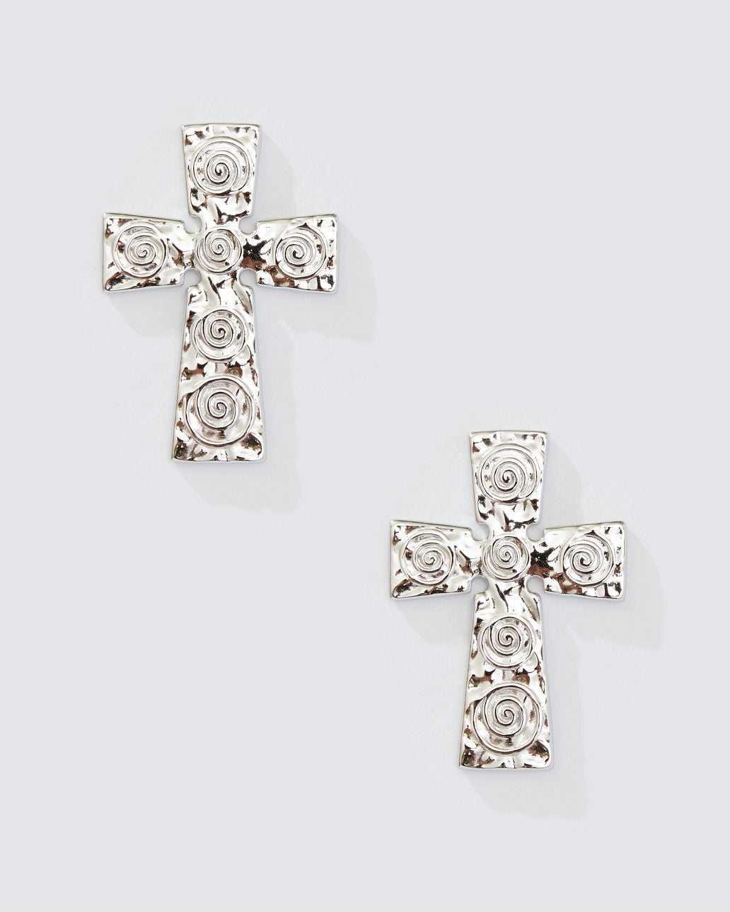 CROSS STUD